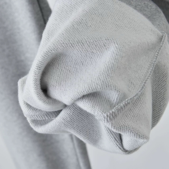 Mardi Daisy Embroidery Grey Sweatpants - Picture 5 of 11